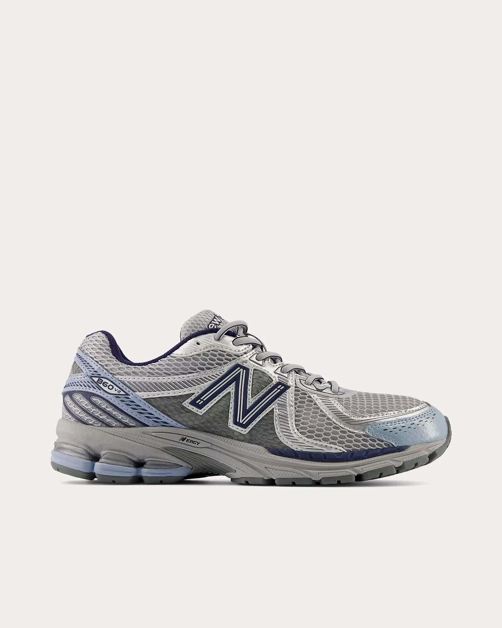 860V2 Raincloud / Light Arctic Grey / NB Navy Low Top Sneakers