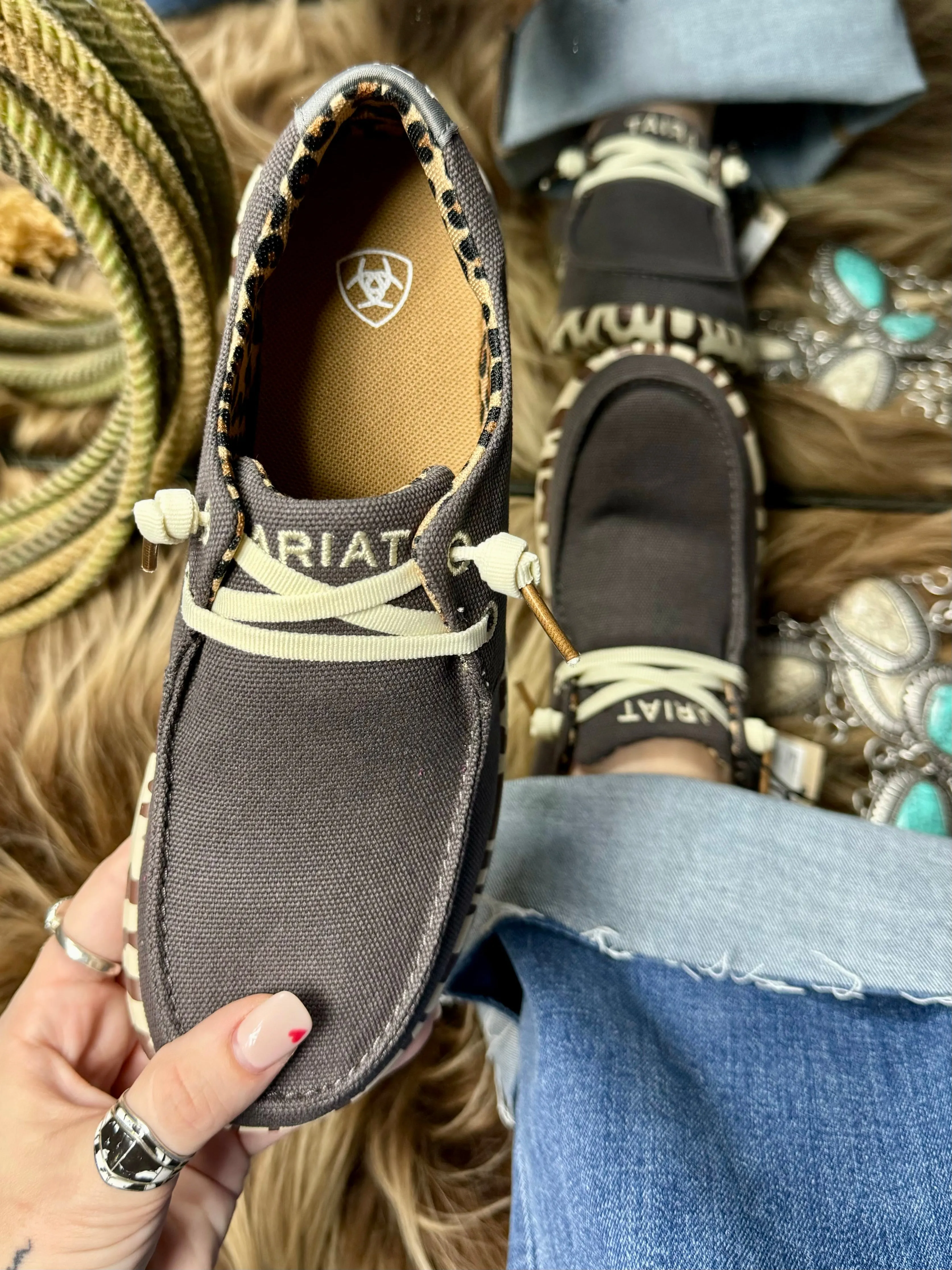 ARIAT Charcoal Women's Hilo
