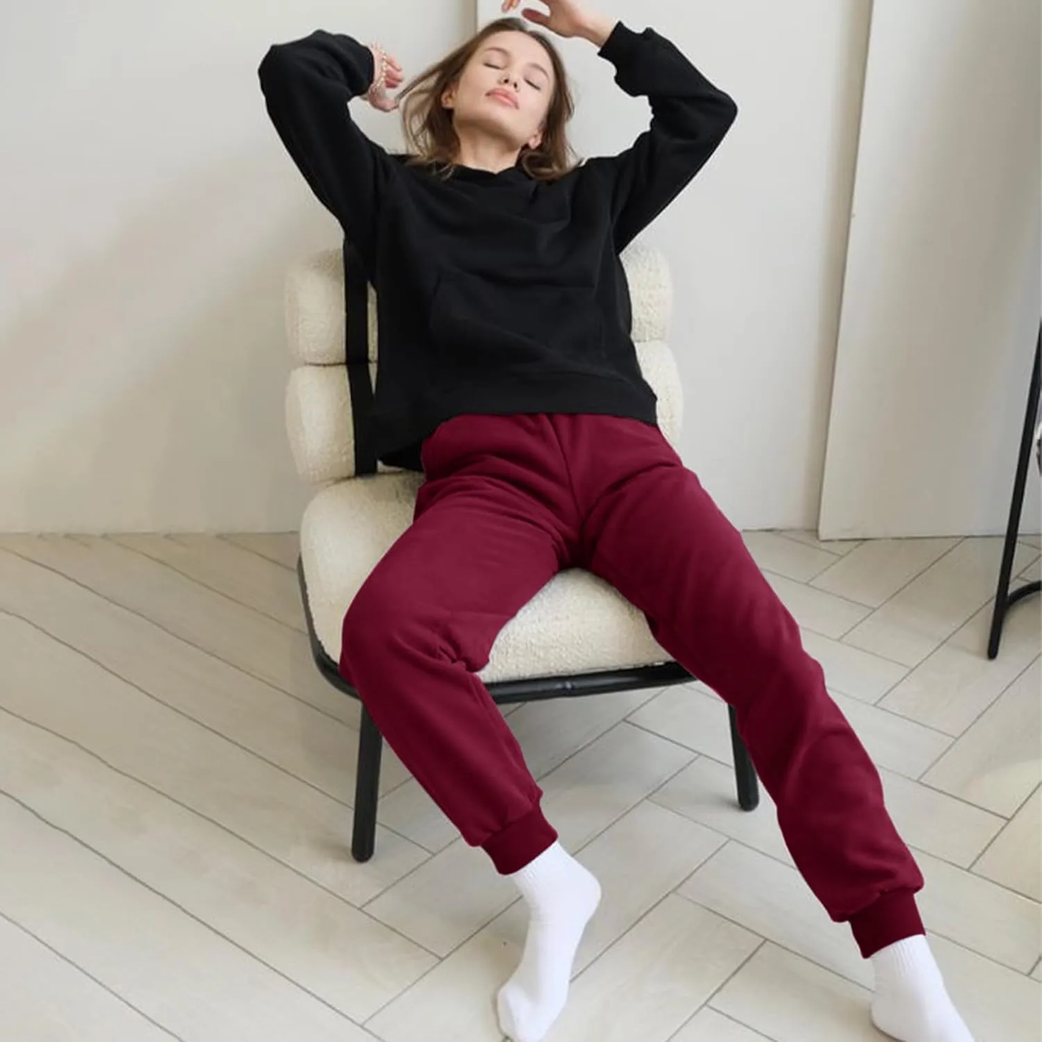 CAMPSNAIL Joggers for Women with Pockets - Womens Sweatpants Yoga Lounge Relaxed-fit Pants for Workout Running