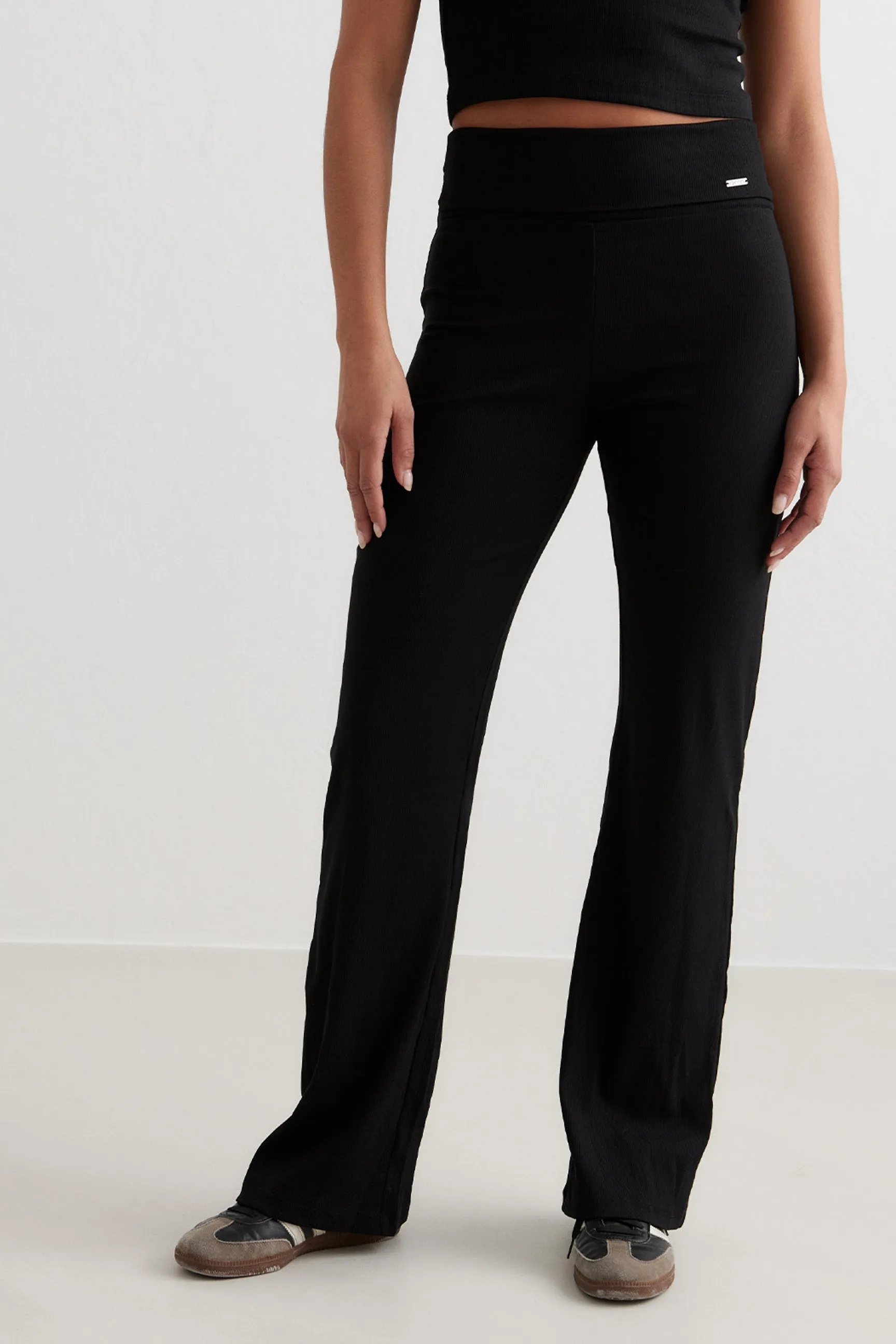 Ease Ribbed Pants