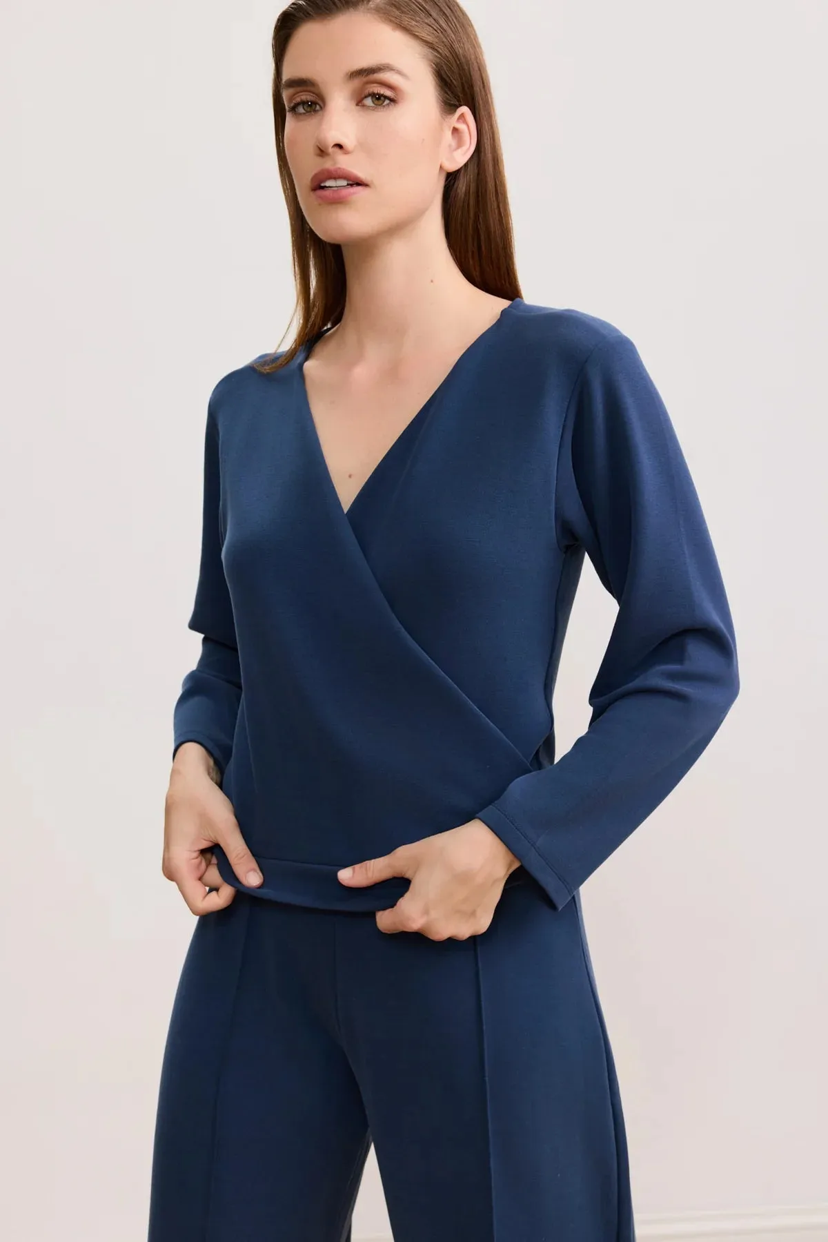 Lara Night Blue Set