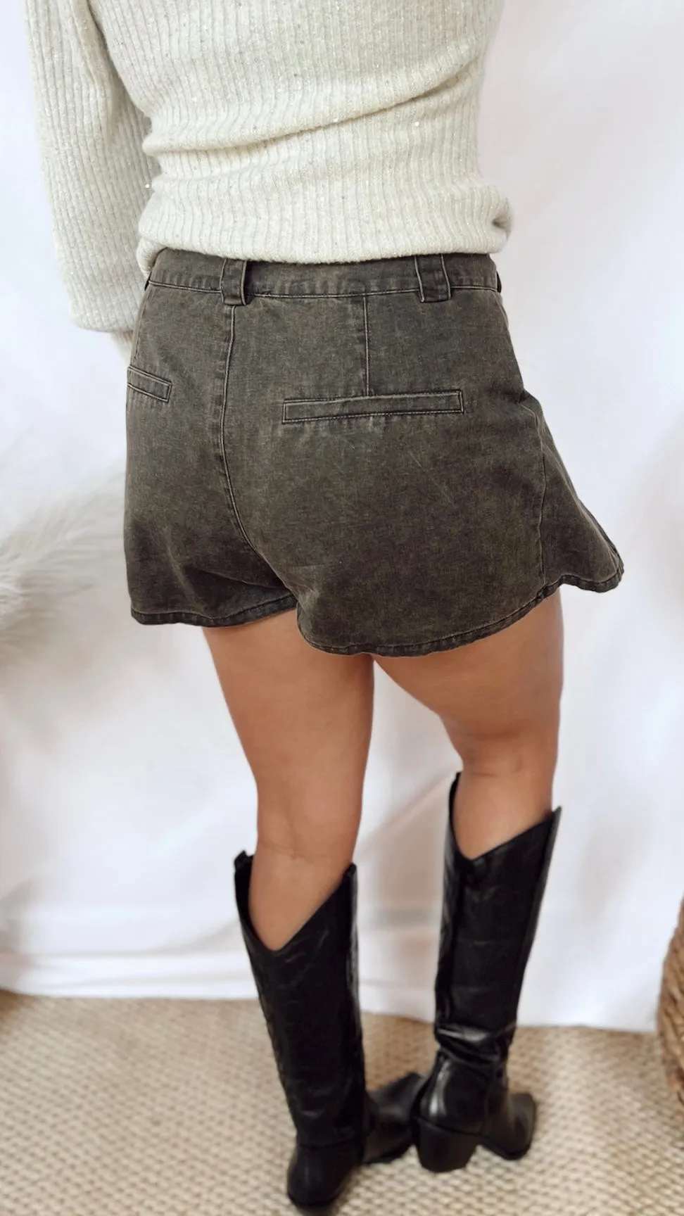 The Outing Skort