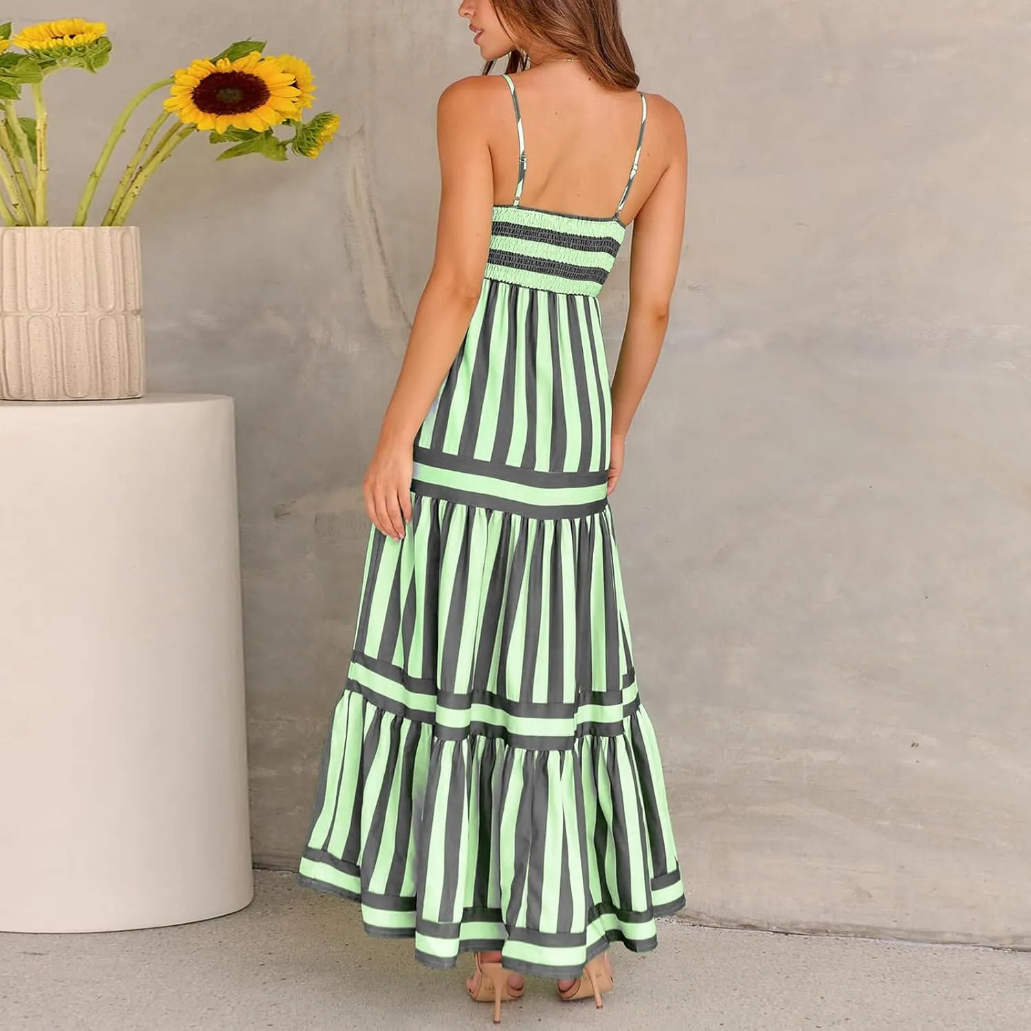 Women's Maxi Boho Dress Striped Print Sleeveless Spaghetti Straps Square Neck Dresses Beach Sundress with Pockets