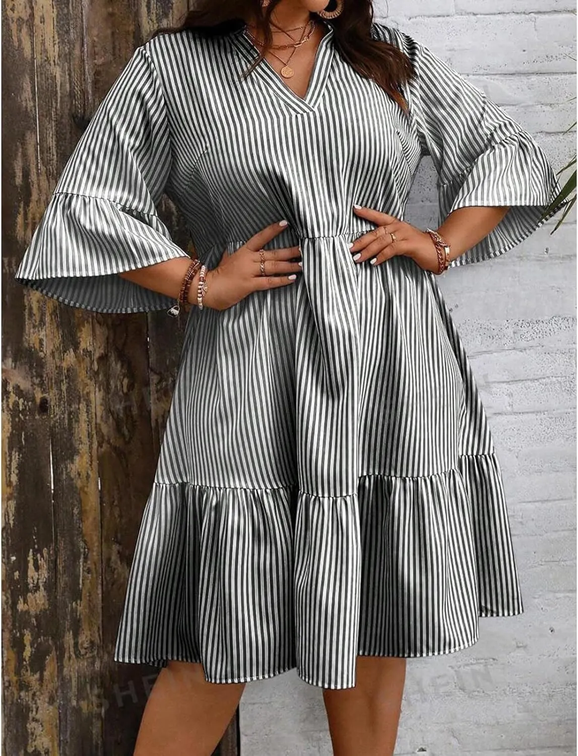 Women's V Neck Striped Dress Summer Tiered Layer Dresses Half Sleeve Flared Midi Dress Swing Ruffle Hem Dresses